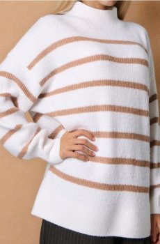 Ребристий светр у смужку - кремовий