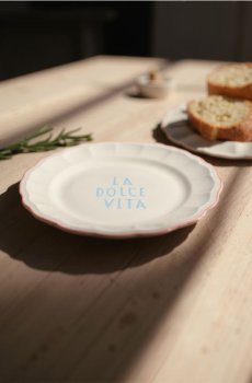 Тарілка з написом La Dolce Vita - блідо-зелений