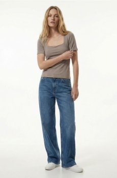 Футболка з квадратною горловиною - бежевий