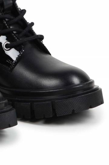 Детские кожаные полусапожки Dkny цвет чёрный  D60878