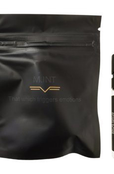 M.INT Azure Haze Парфюмированная вода унисекс, 1.5 мл (пробник)
