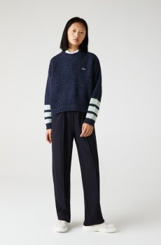 Lacoste светр жіночий з круглим вирізом