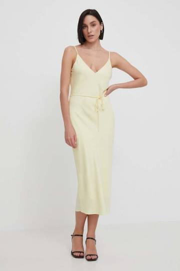 Платье Calvin Klein цвет жёлтый maxi прямая Платье Calvin Klein цвет жёлтый maxi прямая