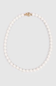 Белые бусы с бусинами в виде жемчуга