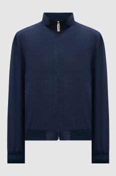 Синяя куртка с логотипом