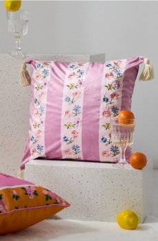 Наволочка з квітковим візерунком - пастельний рожевий