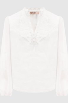 Белая блуза с цветочной вышивкой