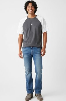 UMILDO Men Brand Logo Colourblocked T-shirt