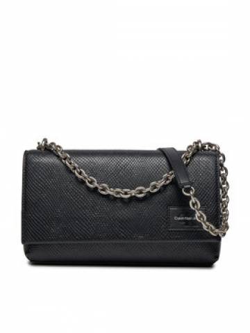 Calvin Klein Jeans Сумка Sculpted Flap W/Chain25 Snake K60K611521 Чорний Calvin Klein Jeans Сумка Sculpted Flap W/Chain25 Snake K60K611521 Чорний