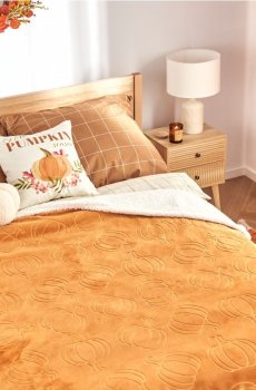 Покривало - помаранчевий