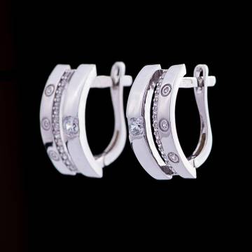 Золотые серьги (фианиты) с04536 Золотые серьги (фианиты) с04536