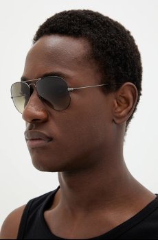 Солнцезащитные очки Ray-Ban