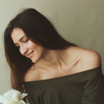 Жемчужина на леске с культ. пресн. жемчугом (золотая застежка) кол01109 Жемчужина на леске с культ. пресн. жемчугом (золотая застежка) кол01109
