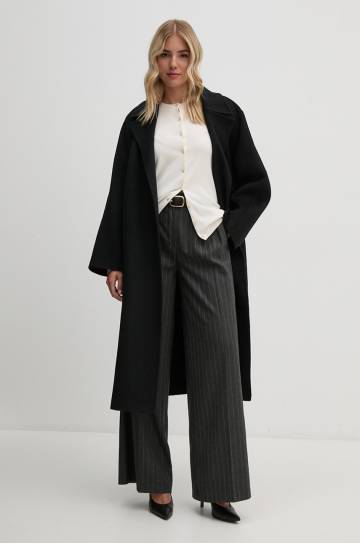 Свитер Calvin Klein женский цвет бежевый лёгкий K20K207450 Свитер Calvin Klein женский цвет бежевый лёгкий K20K207450