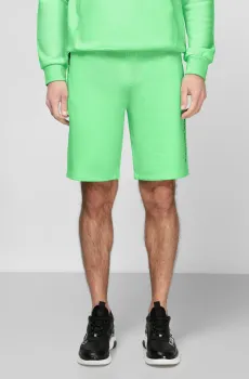 Мужские салатовые шорты Салатовый S Karl Lagerfeld 521900.705432;520