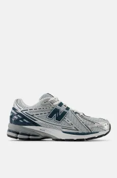 Срібні кросівки 1906R Серебряный 4.5 New Balance U1906RCE