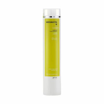 Шампунь Medavita Curladdict Curling Shampoo для эластичности кудрявых волос, 250 мл Шампунь Medavita Curladdict Curling Shampoo для эластичности кудрявых волос, 250 мл