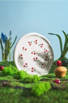Тарілка з мотивом вишень - білий