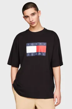 Мужская черная футболка TJM SKATE FLAG TEE Черный S Tommy Jeans DM0DM19555