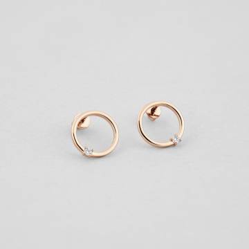 Золотые серьги Minimal с612к-бр-ч Золотые серьги Minimal с612к-бр-ч