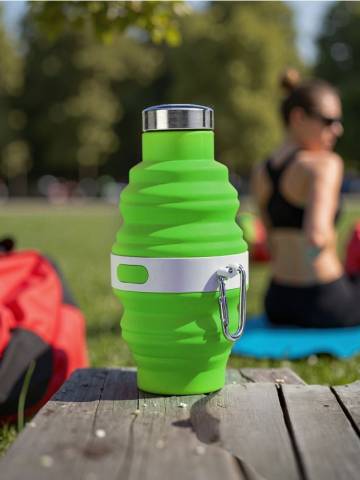 Пляшка - зелений