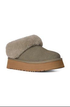 Замшевые сапоги UGG Tazzelle