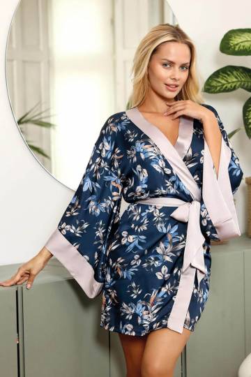 Женский короткий халат (Dressing gown KAIKO) Женский короткий халат (Dressing gown KAIKO)