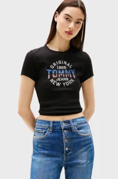 Женская черная футболка SLIM SH Черный XS Tommy Jeans DW0DW21421