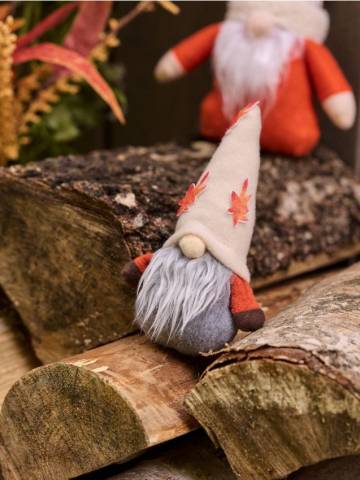 Декоративний ельф - сірий