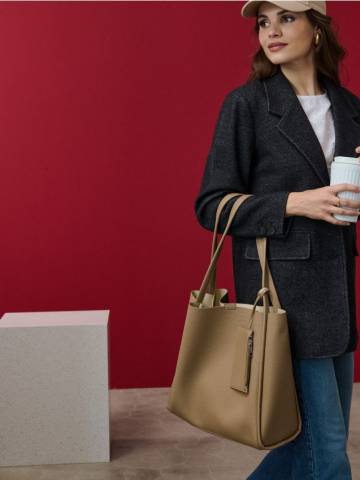 Сумка через плече з штучної шкіри - бежевий