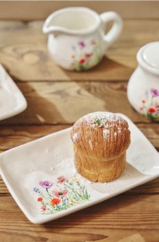 Піднос для сервірування з квітковим мотивом - різнобарвний