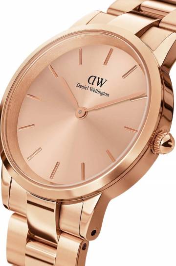 Часы Daniel Wellington Iconic Link Unitone 28 женские цвет розовый Часы Daniel Wellington Iconic Link Unitone 28 женские цвет розовый