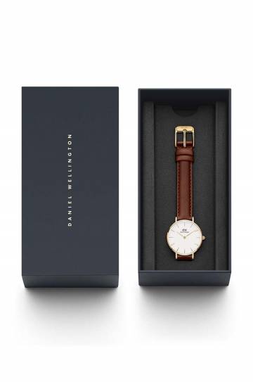 Часы Daniel Wellington Petite 28 St Mawes женские цвет золотой Часы Daniel Wellington Petite 28 St Mawes женские цвет золотой