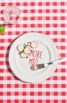 Тарілка з написом Amore Mio - червоний