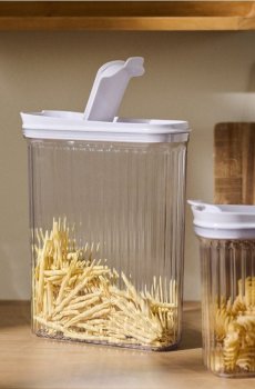 Рифлений контейнер для їжі з кришкою - білий