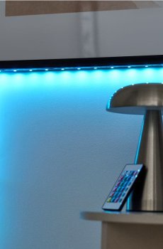 LED RGB стрічка 1 м з пультом - різнобарвний