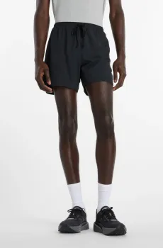 Мужские черные шорты RC Essentials 5 Черный XL New Balance MB6180TABK