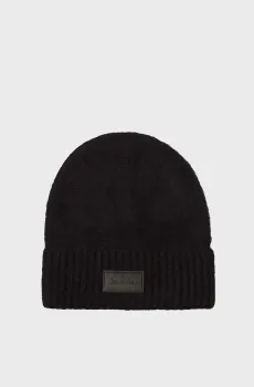 Женская черная шерстяная шапка LEATHER PATCH AIRY BEANIE Черный ONESIZE Calvin Klein K60K612594
