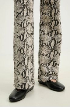 Кожаные балетки Answear.LAB