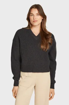 Женский темно-серый шерстяной пуловер CHUNKY V-NECK SWEATER Серый S Calvin Klein Jeans J20J224635
