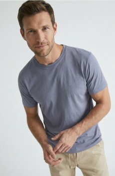 Бавовняна футболка basic - Фіолетовий