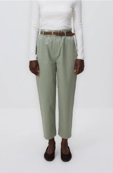 Reserved - Штани чиноси з поясом - блідо-зелений - 530HV-07X