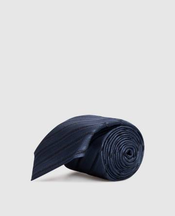 Синий галстук из шелка в полоску