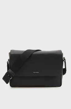 Мужская черная сумка RAISED FLAP MESSENGER Черный ONESIZE Calvin Klein LV04D3326G