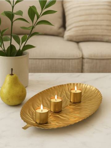 Свічник - золотий Свічник - золотий