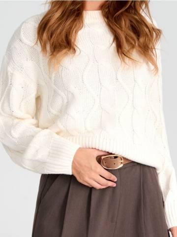 Джемпер - кремовий Джемпер - кремовий