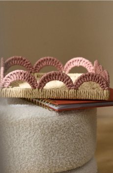 Декоративна таця - різнобарвний