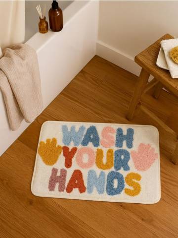 Килимок для ванної з написом "Wash your hands" - різнобарвний Килимок для ванної з написом "Wash your hands" - різнобарвний