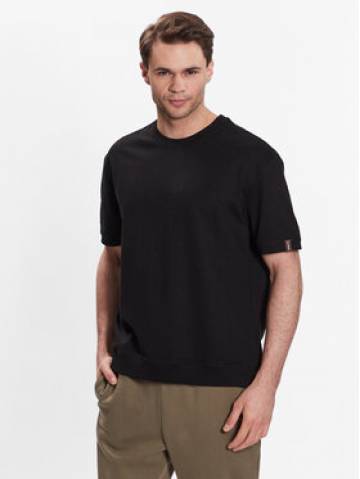 Outhorn Футболка TTSHM448 Чорний Regular Fit Outhorn Футболка TTSHM448 Чорний Regular Fit