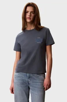 Женская темно-синяя футболка CLASSIC LEFT CHEST GRAPHIC Синий XS Calvin Klein Jeans LV047G836G